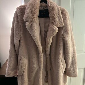 Cozy Faux Fur Coat in light pink